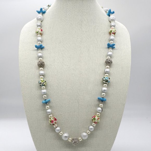 Long necklace with ceramic blue birds. - Picture 4 of 8